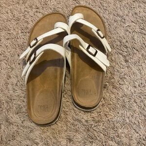 Time and Tru Beige Sandals